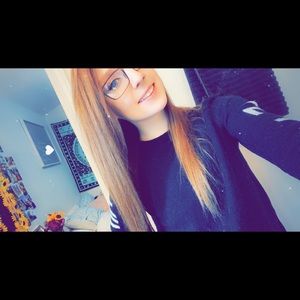 Meet your Posher, Kandi